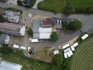 Prodej zemědělského objektu, Bžany, 1600 m2