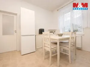 Prodej bytu 2+1, Hanušovice, Školní, 60 m2