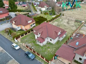 Prodej rodinného domu, Nová Role, 270 m2