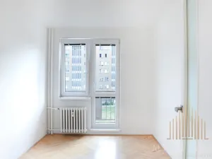 Pronájem bytu 4+kk, Praha - Vinohrady, Nad olšinami, 70 m2