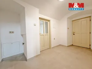 Prodej rodinného domu, Zalužany, 160 m2