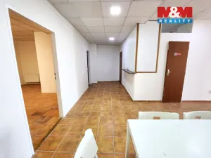 Prodej obchodního prostoru, Kladno, Dr. Vrbenského, 120 m2