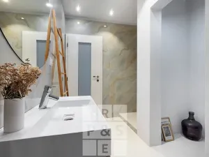 Prodej rodinného domu, Průhonice, Pod Valem II., 243 m2