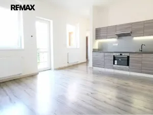 Pronájem bytu 3+kk, Kladno, Tyršova, 60 m2