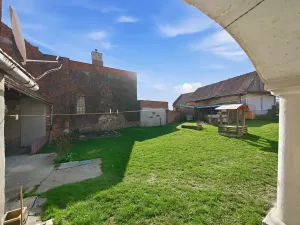 Prodej vícegeneračního domu, Hvozd, 216 m2