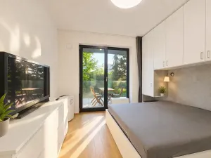 Pronájem bytu 2+kk, Praha - Hostivař, U hostivařského nádraží, 58 m2