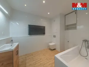 Prodej bytu 3+1, Karviná - Nové Město, tř. Osvobození, 71 m2