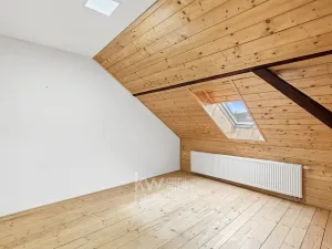 Prodej obchodního prostoru, Milíkov, 420 m2