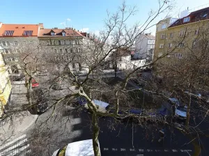 Pronájem bytu 2+kk, Praha - Vinohrady, Na Kozačce, 50 m2