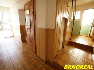 Prodej rodinného domu, Želeč, 237 m2