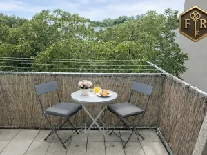 Pronájem bytu 2+kk, Brno, Strž, 70 m2