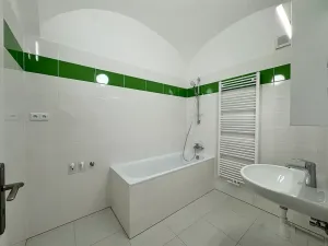 Pronájem bytu 2+1, Litomyšl, Smetanovo náměstí, 68 m2