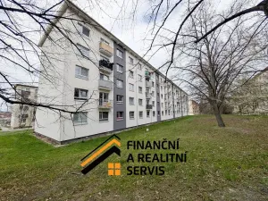 Prodej bytu 2+1, Milovice, Spojovací, 45 m2