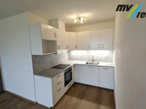 Pronájem bytu 2+kk, Lysá nad Labem, Šípková, 58 m2