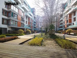 Pronájem bytu 2+kk, Praha - Karlín, Rohanské nábřeží, 73 m2