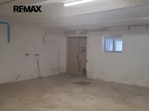 Pronájem komerční nemovitosti, Hájek, 87 m2