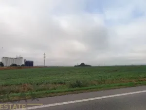 Prodej podílu komerčního pozemku, Staré Město, 2424 m2