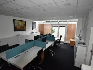 Pronájem kanceláře, Praha - Podolí, Na lysině, 388 m2