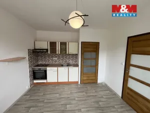 Pronájem bytu 1+1, Děčín - Děčín XXVII-Březiny, Kosmonautů, 36 m2