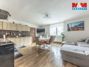 Prodej rodinného domu, Dobkovice, 224 m2