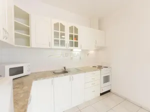 Pronájem bytu 1+kk, Olomouc, U stadionu, 33 m2