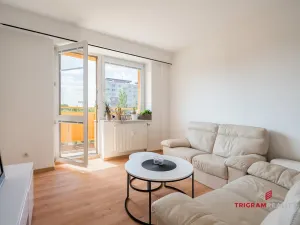 Pronájem bytu 2+kk, Hradec Králové - Nový Hradec Králové, třída Edvarda Beneše, 47 m2