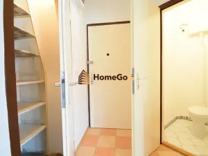 Pronájem bytu 1+1, Praha - Nusle, U gymnázia, 47 m2