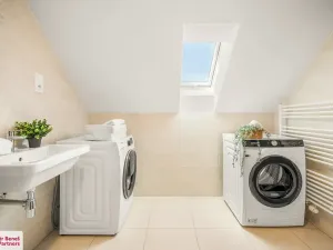 Prodej bytu 3+kk, Milovice, Zátopkova, 108 m2