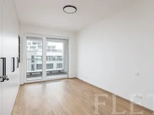 Pronájem bytu 3+kk, Praha - Hloubětín, Poděbradská, 86 m2