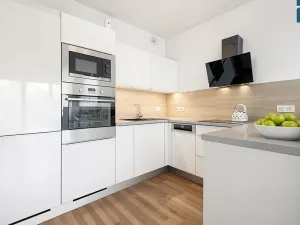 Prodej bytu 2+kk, Praha - Letňany, Hlučkova, 45 m2