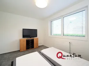 Pronájem bytu 4+kk, Praha - Prosek, Na samotě, 167 m2