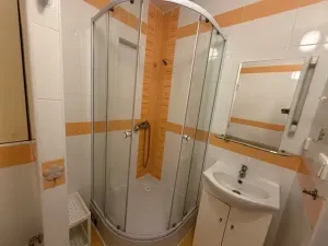 Pronájem bytu 1+kk, Praha - Střížkov, Českolipská, 28 m2