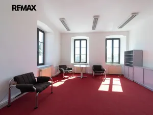 Prodej obchodního prostoru, Králíky, 5. května, 519 m2