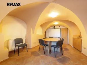Prodej kanceláře, Šumperk, nám. Míru, 200 m2