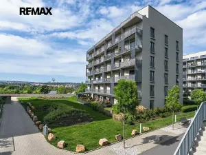 Pronájem bytu 1+kk, Praha - Libeň, Novovysočanská, 25 m2