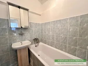 Pronájem bytu 3+1, Praha - Smíchov, Na Neklance, 70 m2