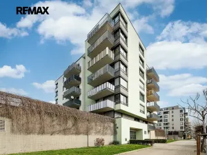 Pronájem bytu 2+kk, Praha - Vysočany, Sousedíkova, 55 m2