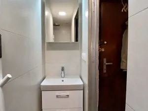 Pronájem bytu 1+kk, Praha - Vinohrady, Vinohradská, 33 m2