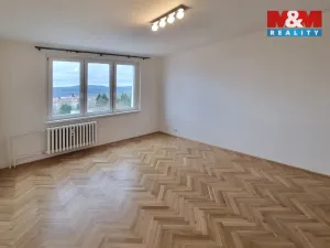 Pronájem bytu 2+1, Karlovy Vary - Stará Role, Fibichova, 54 m2