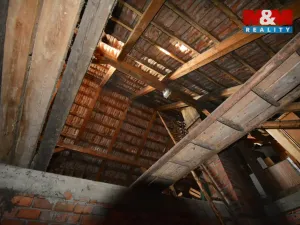 Prodej rodinného domu, Tršice - Zákřov, 200 m2