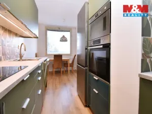 Pronájem bytu 3+1, Praha - Troja, Pomořanská, 73 m2