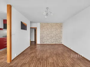 Pronájem bytu 3+kk, Praha - Horní Měcholupy, Livornská, 70 m2