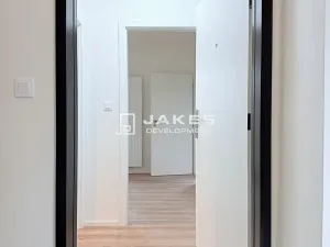 Pronájem bytu 2+kk, Praha - Liboc, Jenečská, 34 m2