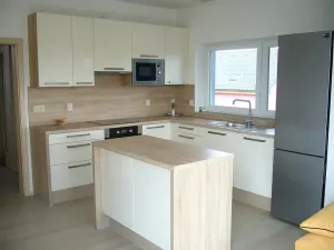 Pronájem bytu 2+kk, Vestec, U Strouhy, 49 m2