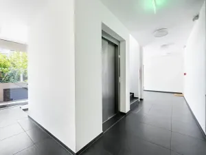 Pronájem bytu 3+kk, Praha - Smíchov, Pod Děvínem, 134 m2