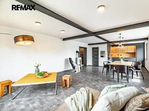 Prodej rodinného domu, Jindřichův Hradec, Spojovací, 183 m2