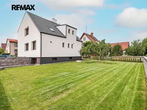 Prodej rodinného domu, Jindřichův Hradec, Spojovací, 183 m2