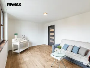 Prodej vily, Jindřichův Hradec, Spojovací, 183 m2