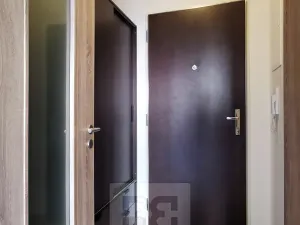 Pronájem bytu 1+kk, Praha - Stodůlky, Toufarova, 34 m2