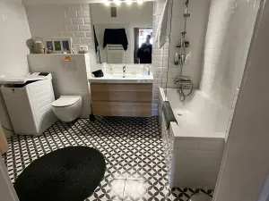 Pronájem bytu 2+1, Praha, Slezská, 80 m2